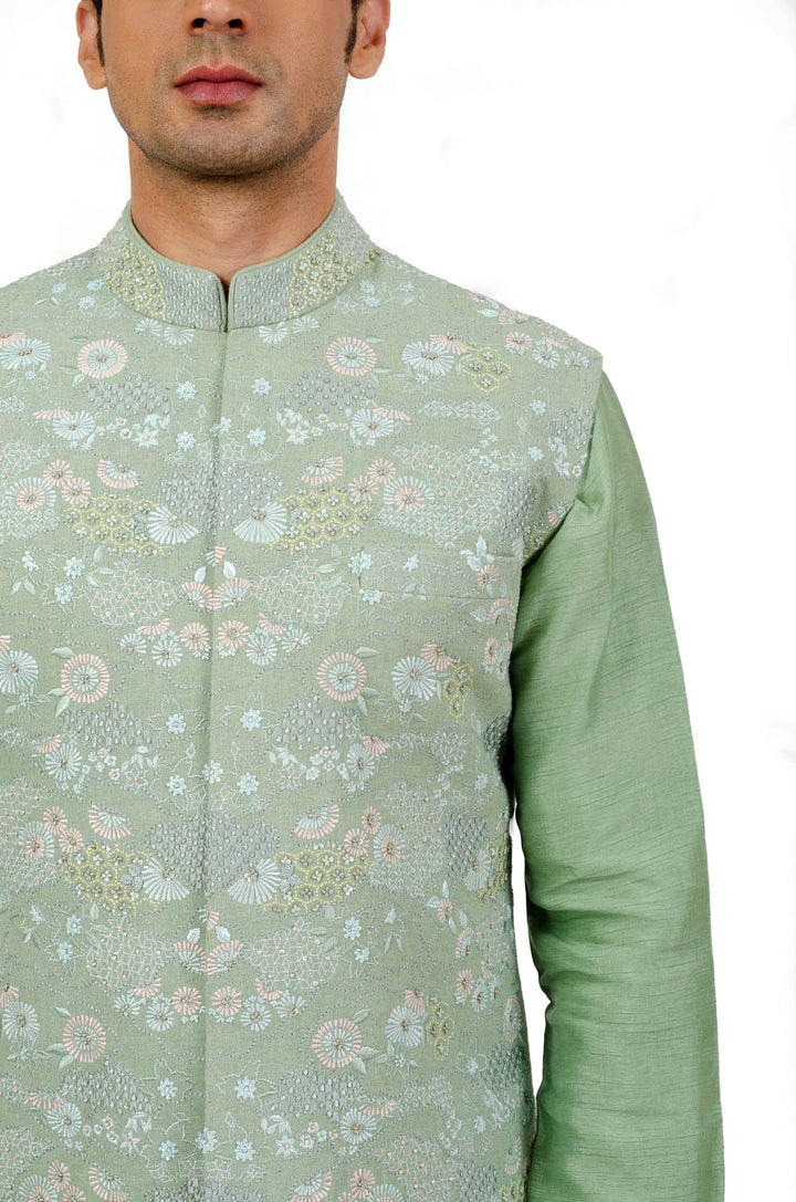 Geen Abstract Machine & Hand Embroidered Bundi Kurta set