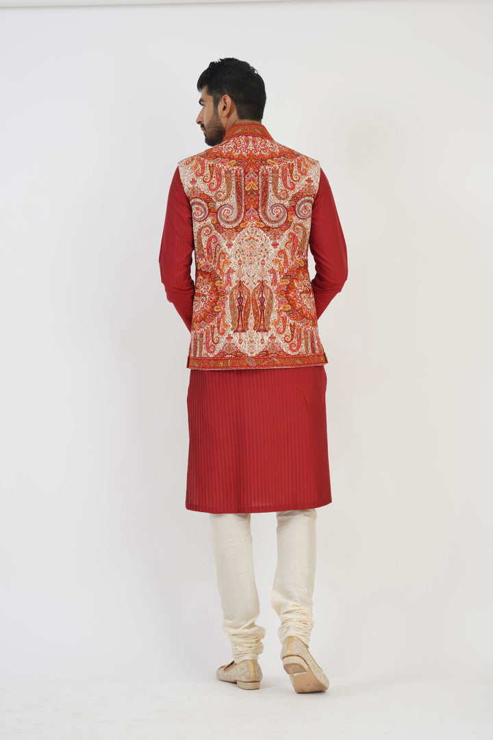 Offwhite Multicoloured Kashmiri Bundi Kurta Set
