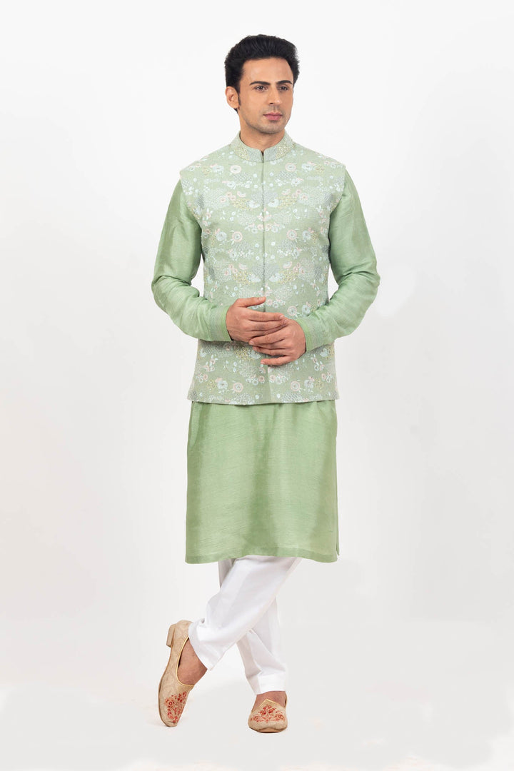 Geen Abstract Machine & Hand Embroidered Bundi Kurta set