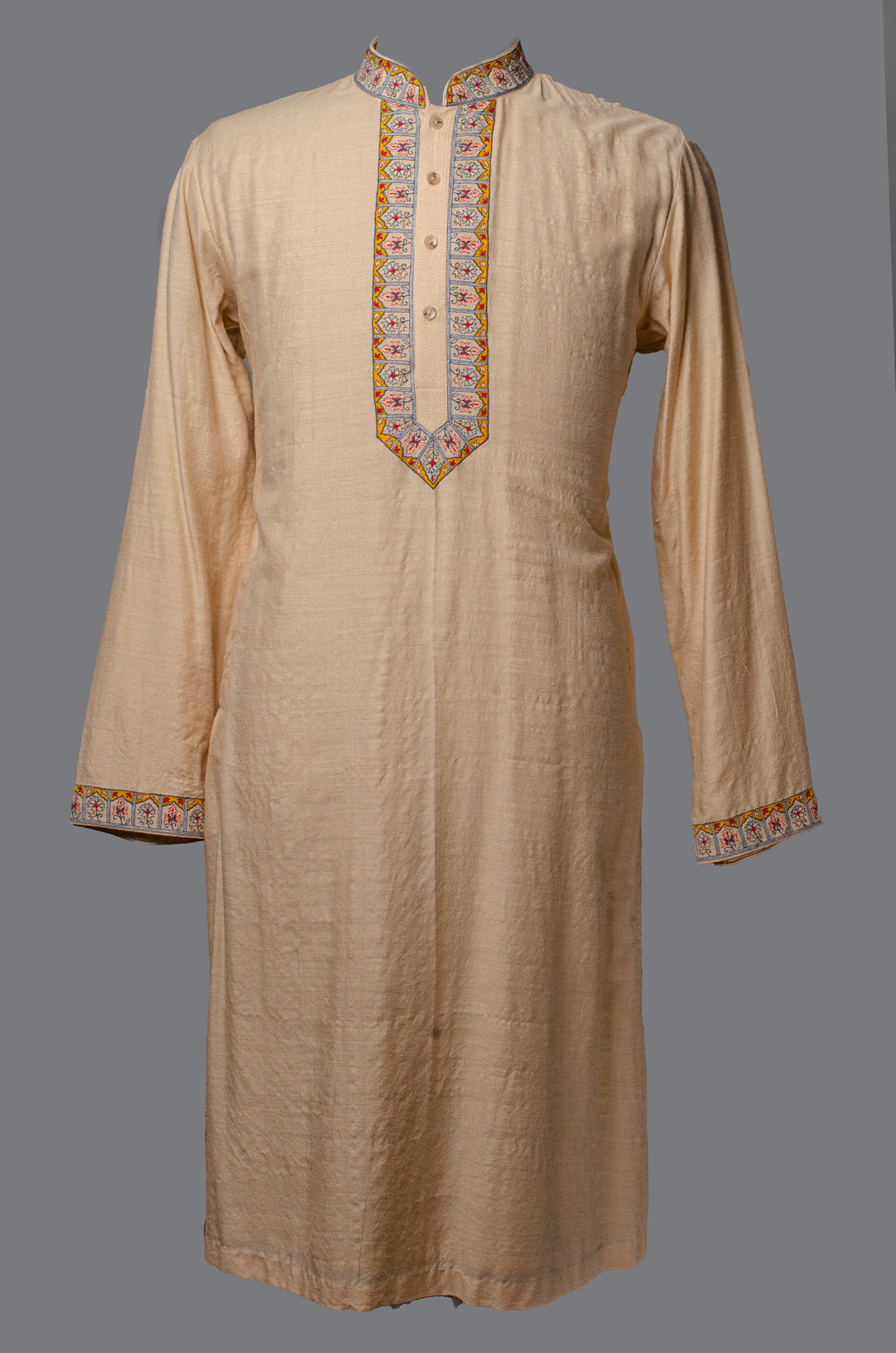 Men’s Beige Moonga Silk Kurta & Bundi Set with Machine Embroidery