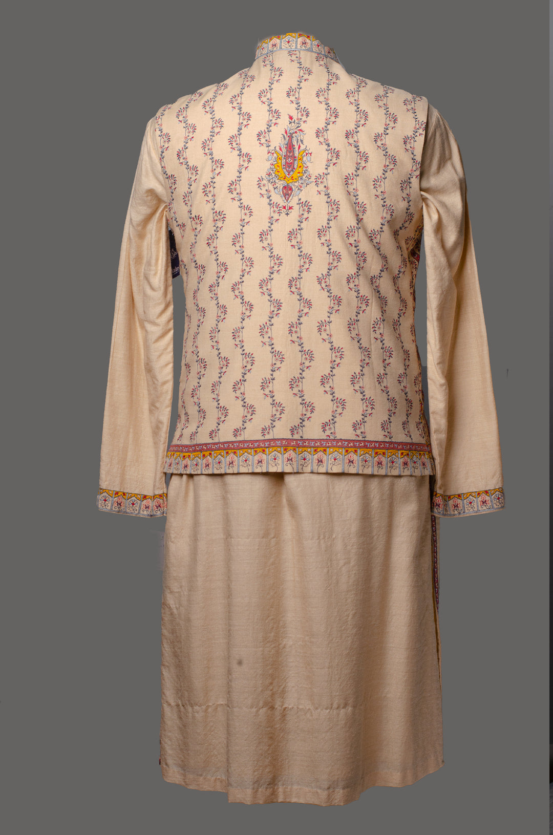 Men’s Beige Moonga Silk Kurta & Bundi Set with Machine Embroidery
