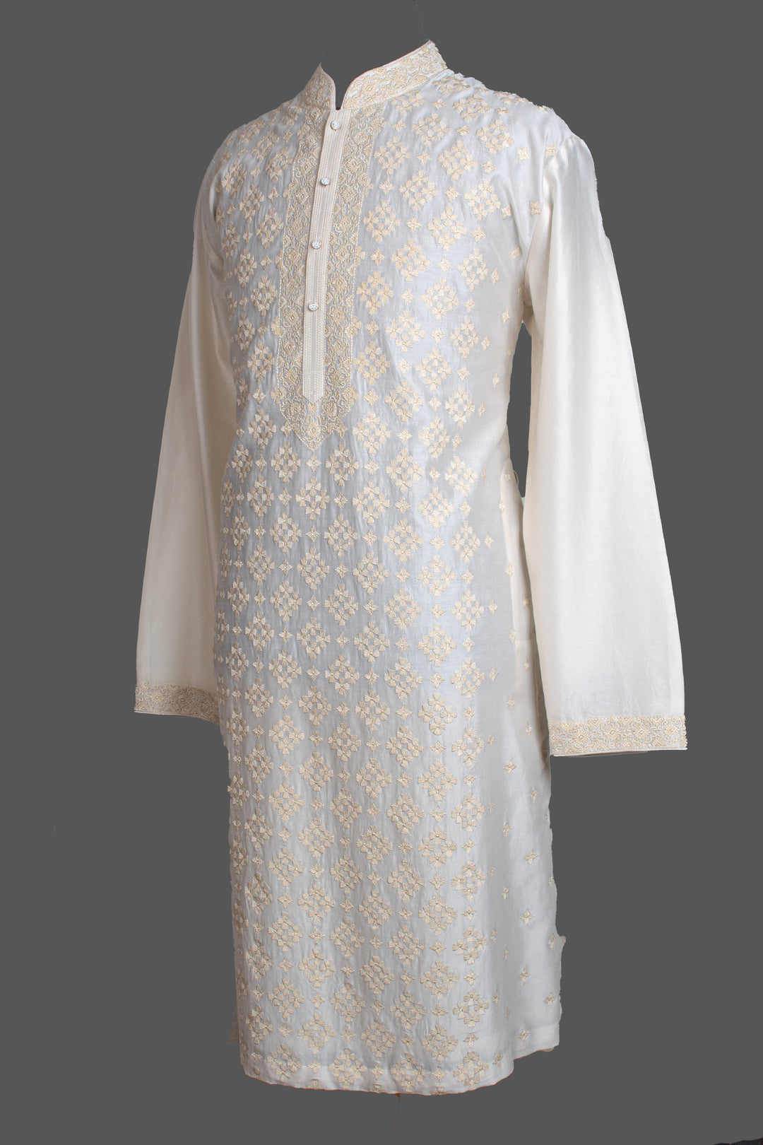 Off-White Chanderi Kurta for Men | Jaal Embroidered Designer Kurta | Luxury Wedding & Festive Wear