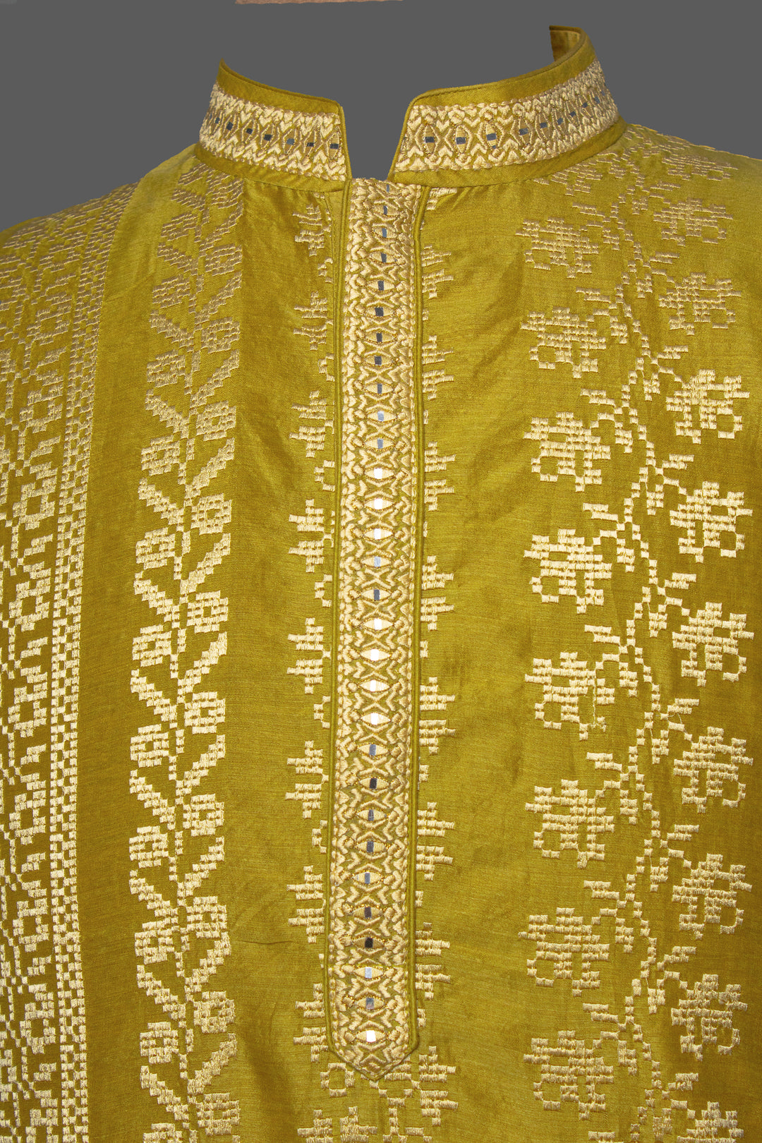 Mehendi Green Chanderi Kurta Set with Machine Embroidery & Mirror Work