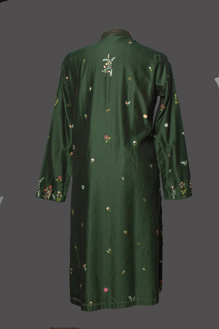 Bottle Green Chanderi Kurta Set with All-Over Floral Booti Embroidery